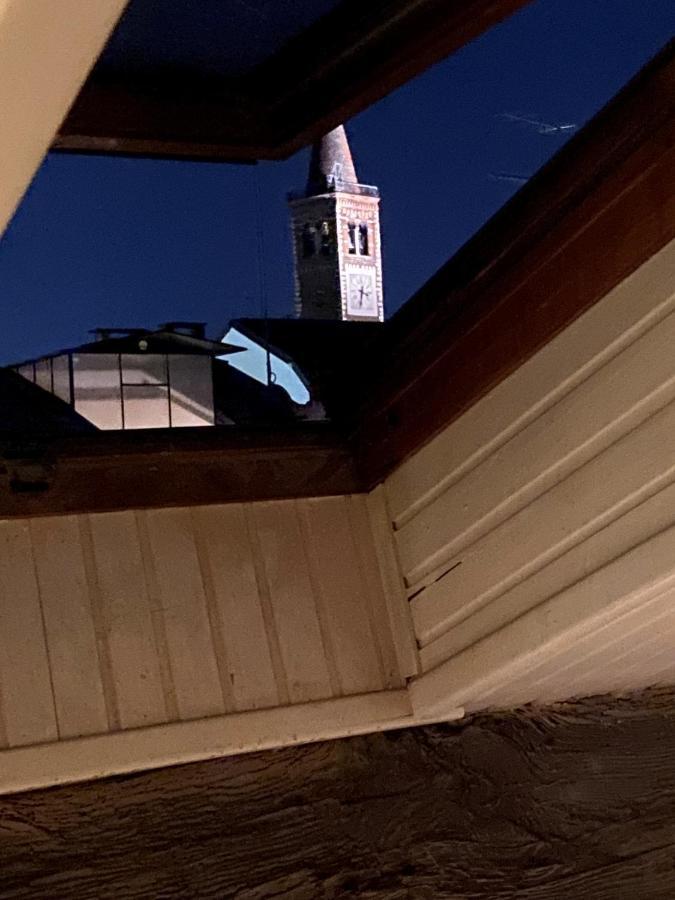 Charming And Design Attic Loft Central Milan In Coolest Area Navigli Ticinese Milão Exterior foto
