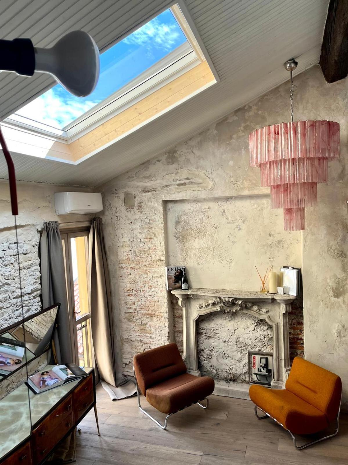 Charming And Design Attic Loft Central Milan In Coolest Area Navigli Ticinese Milão Exterior foto